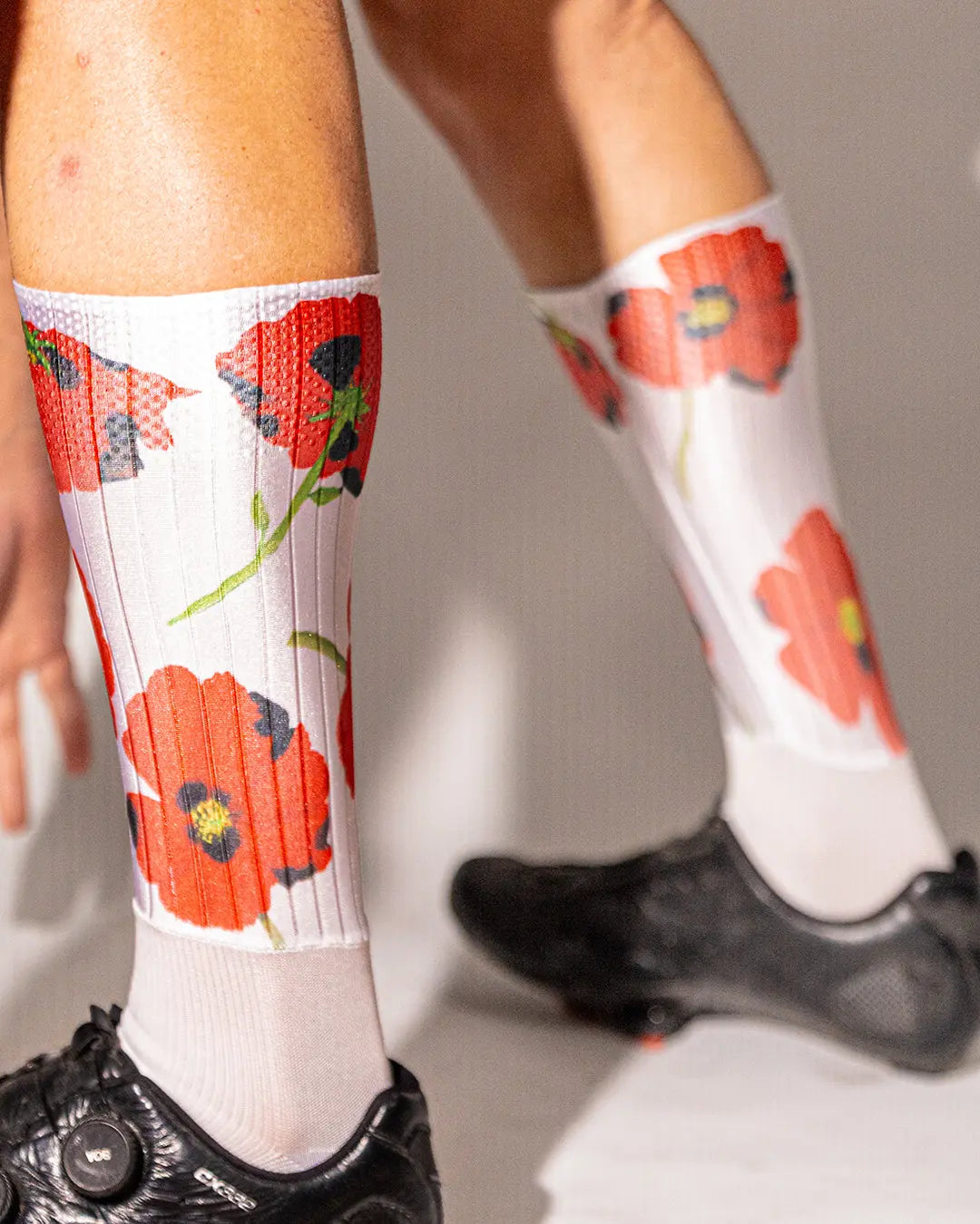 Red Poppies Aero Socks - Ostroy