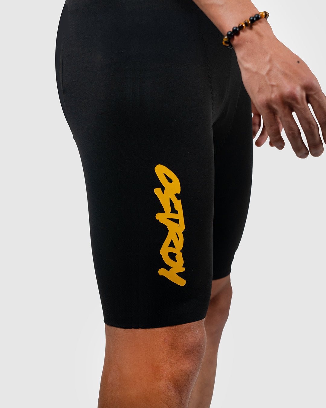 Yellow Cab Seamless Bibs